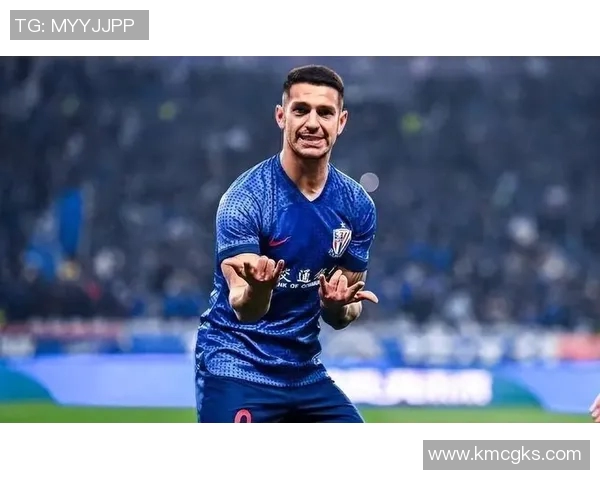 为什么足球场上的核心球员往往穿十号球衣背后隐藏的意义与传统