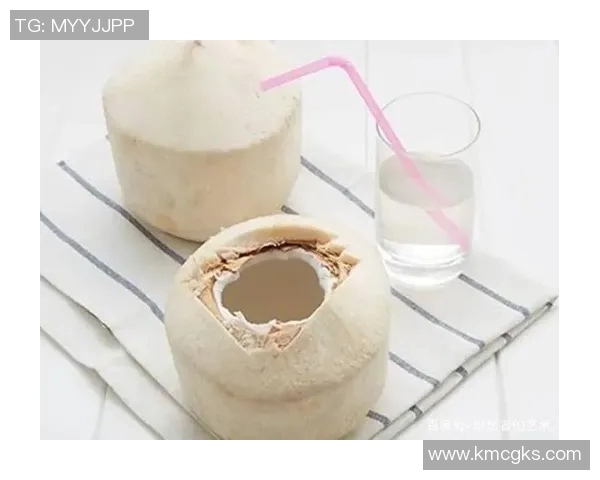 椰子壳足球:球星用大自然的馈赠挑战传统运动的极限