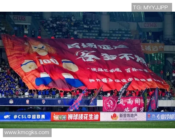 绿茵荣耀与血脉相承讲述足球球星代代传承传奇